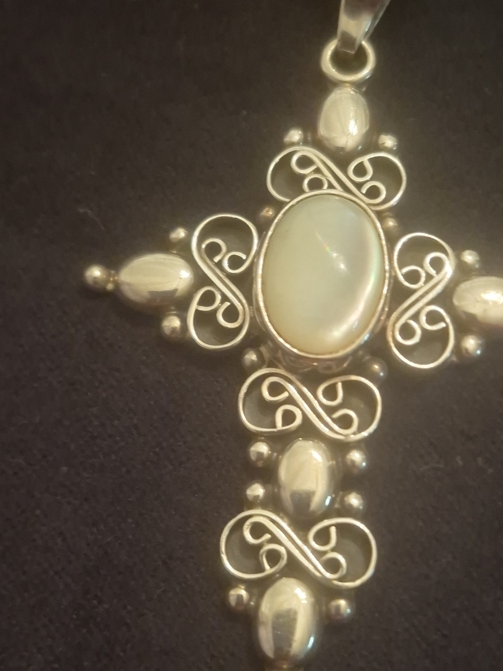 Sterling Silver Cross Pendant with White Oval Stone - Picture 2 of 3